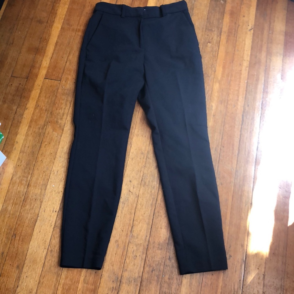 H&M black slacks brand new! Size 4